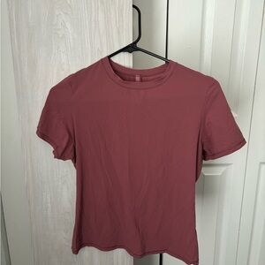 SKIMS Fits Everybody Rosewood Short Sleeve Tee